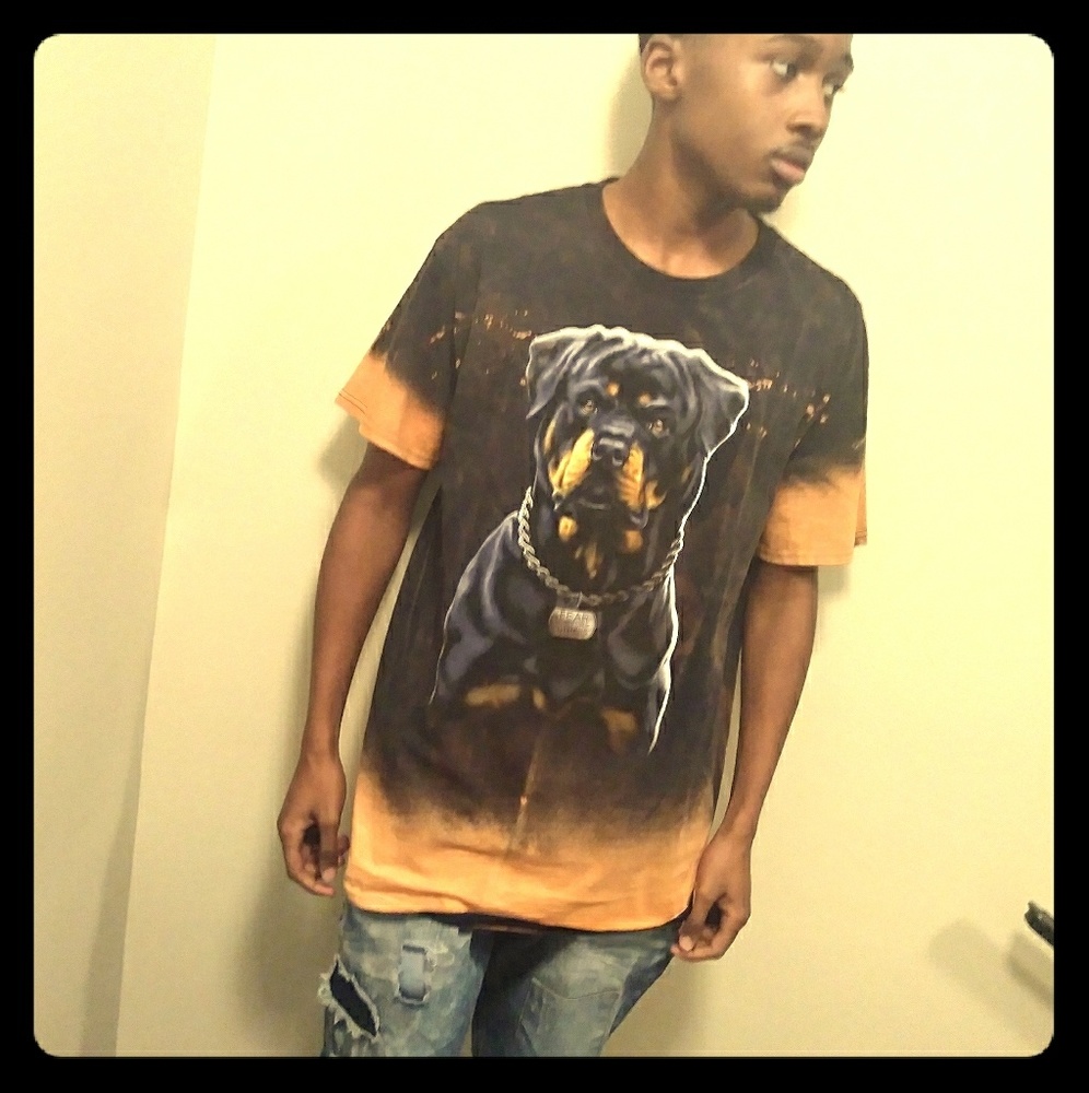 Custom-made tees
